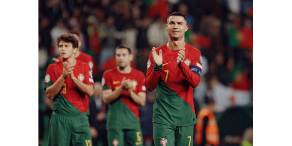 Osmatřicetiletý Cristiano Ronaldo je stále pevně v hlavní pozici národního týmu