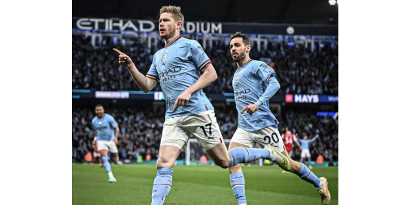 Budoucnost dvou velkých záložníků Manchesteru City