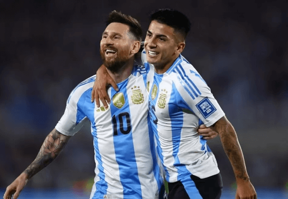 Messi vstřelil 3 góly a 2 asistence a pomohl Argentině porazit svého soupeře 6:0